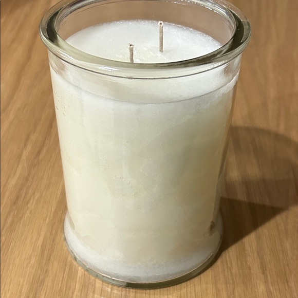 Tuscany Candle Iced Gingerbread Scented Candle Limited Edition - Picture 5 of 16